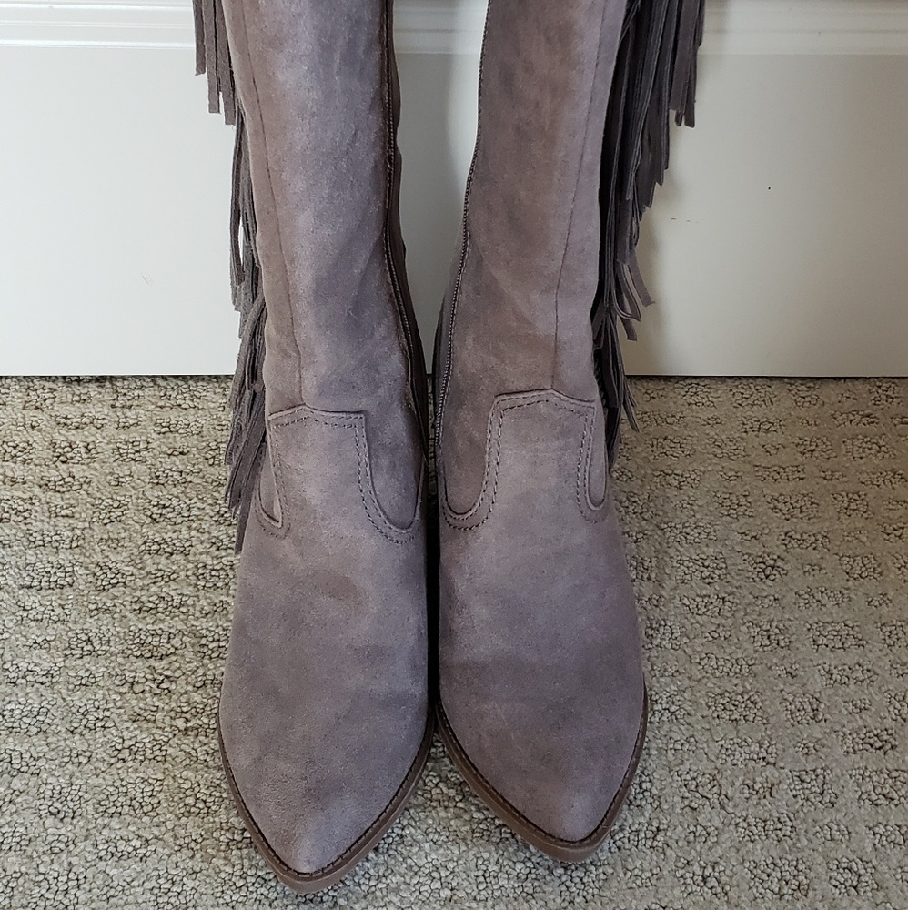 NEVER WORN Carlos Santana fringed boots